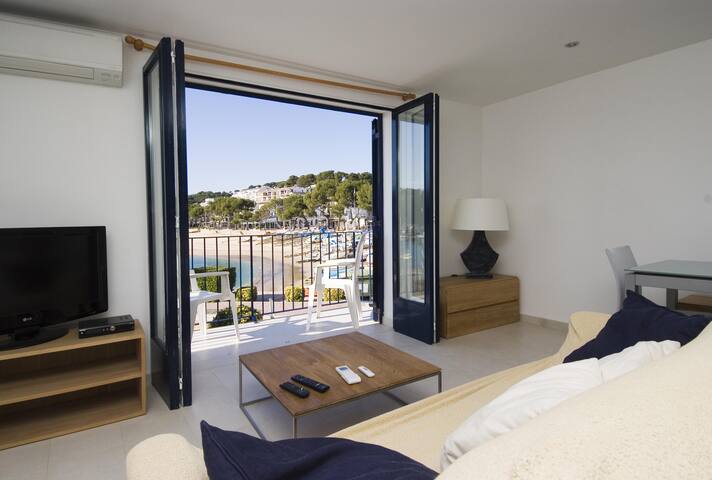 nautic- seafront apartment in llafranc-costa brava gallery image 3