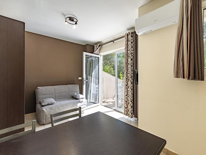 Maisonnette, 7 Pers, Terrasse, Proche De La Mer - Zonza