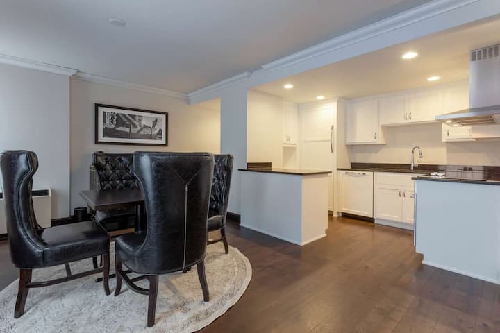 Hotel Retlaw | Residential Suite | Pet Friendly - Fond du Lac, WI