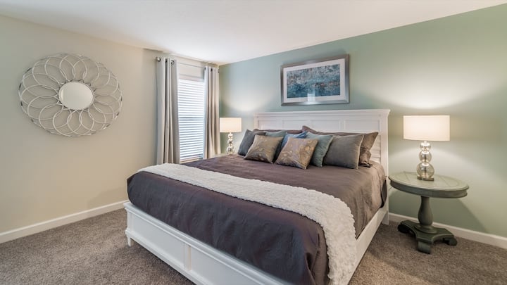 Chumba cha kulala cha Master King 1 Ghorofa ya juu