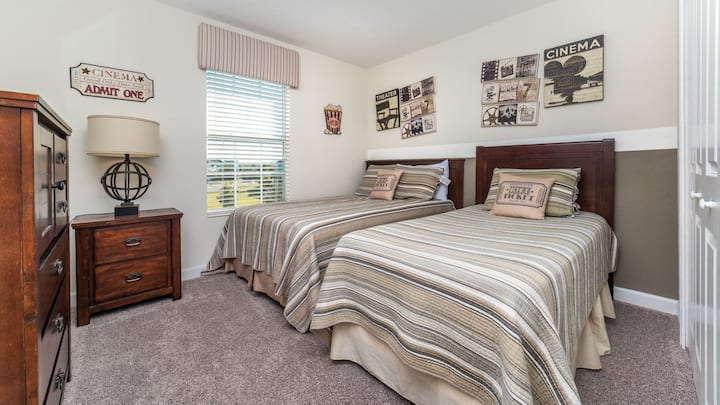 Twin/Double Bedroom 5 Juu