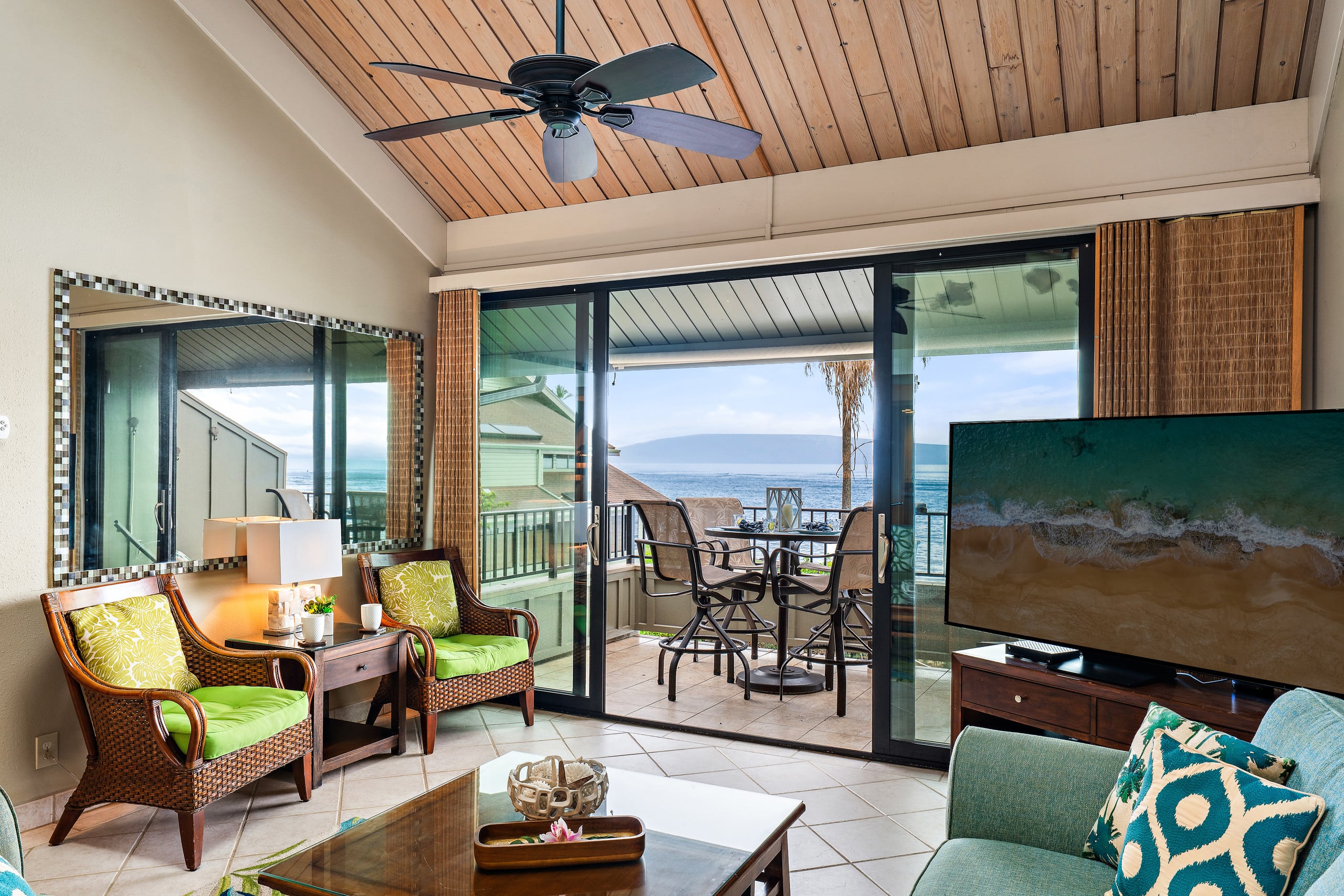Condo in Lahaina · ★4.71 · 2 bedrooms · 4 beds · 2 baths - Image 3