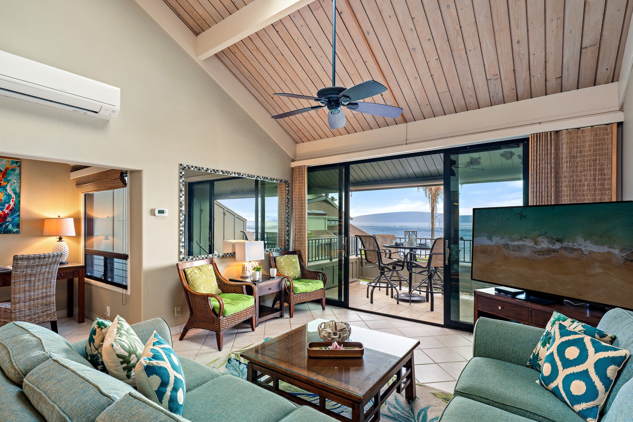 Condo in Lahaina · ★4.71 · 2 bedrooms · 4 beds · 2 baths - Image 5