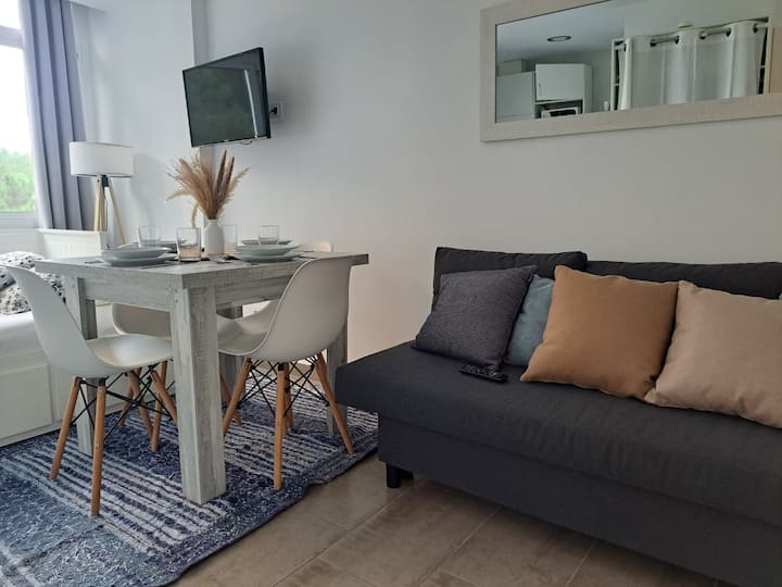 Studio-appartement Avec Piscine à Blanes - Santa Susanna