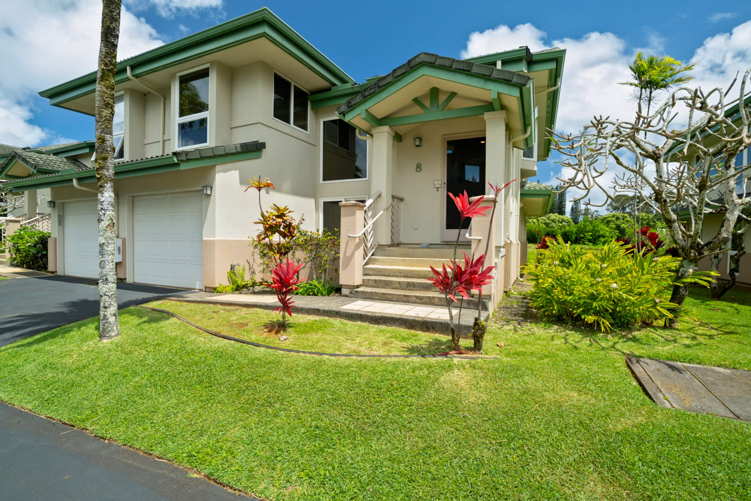 A/C Newly Renovated Townhome! ~Pool ~Jacuzzi ~BBQ - Photo 20
