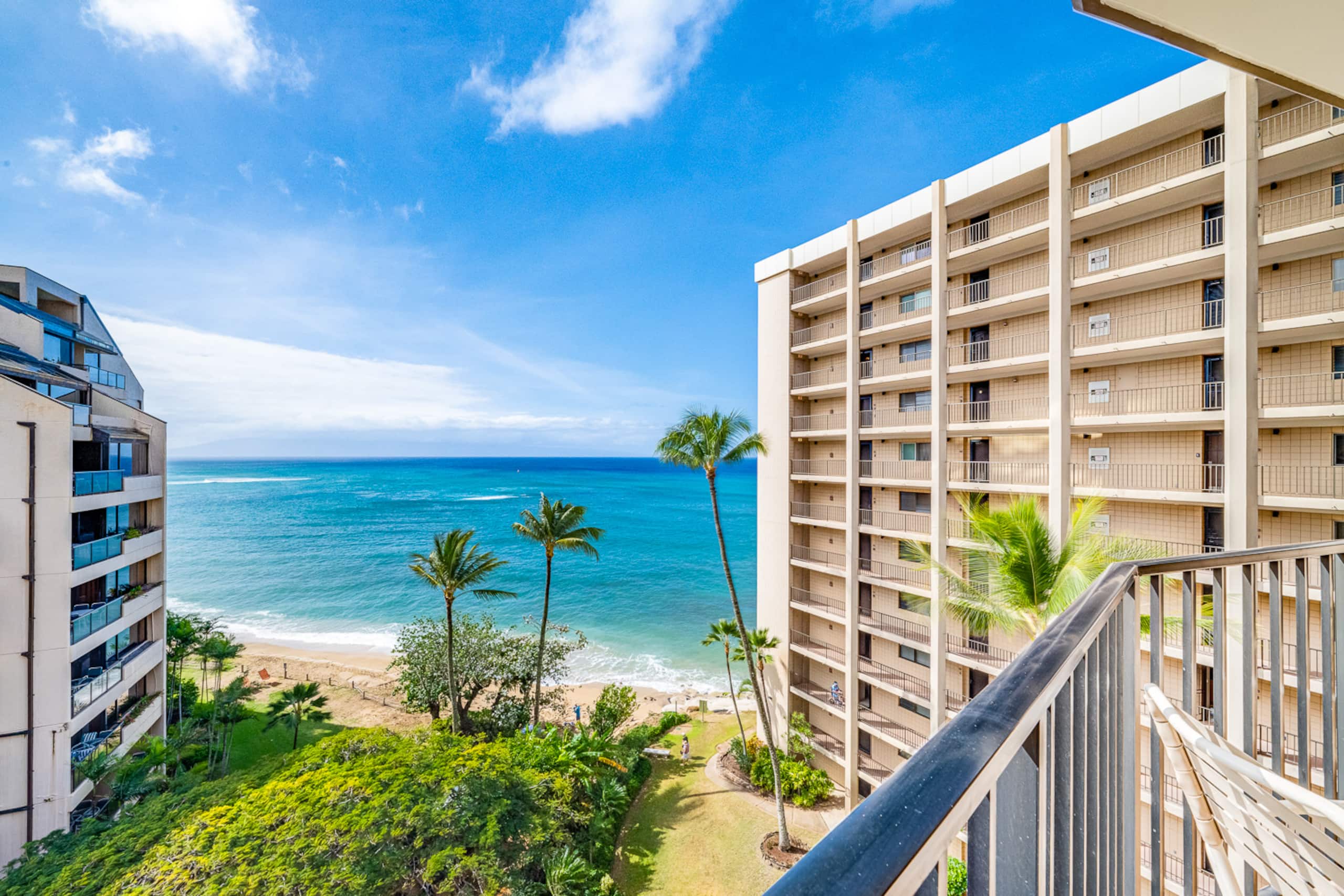 Hotel in Lahaina · ★5.0 · 1 bedroom · 2 beds · 1 bath - Image 12