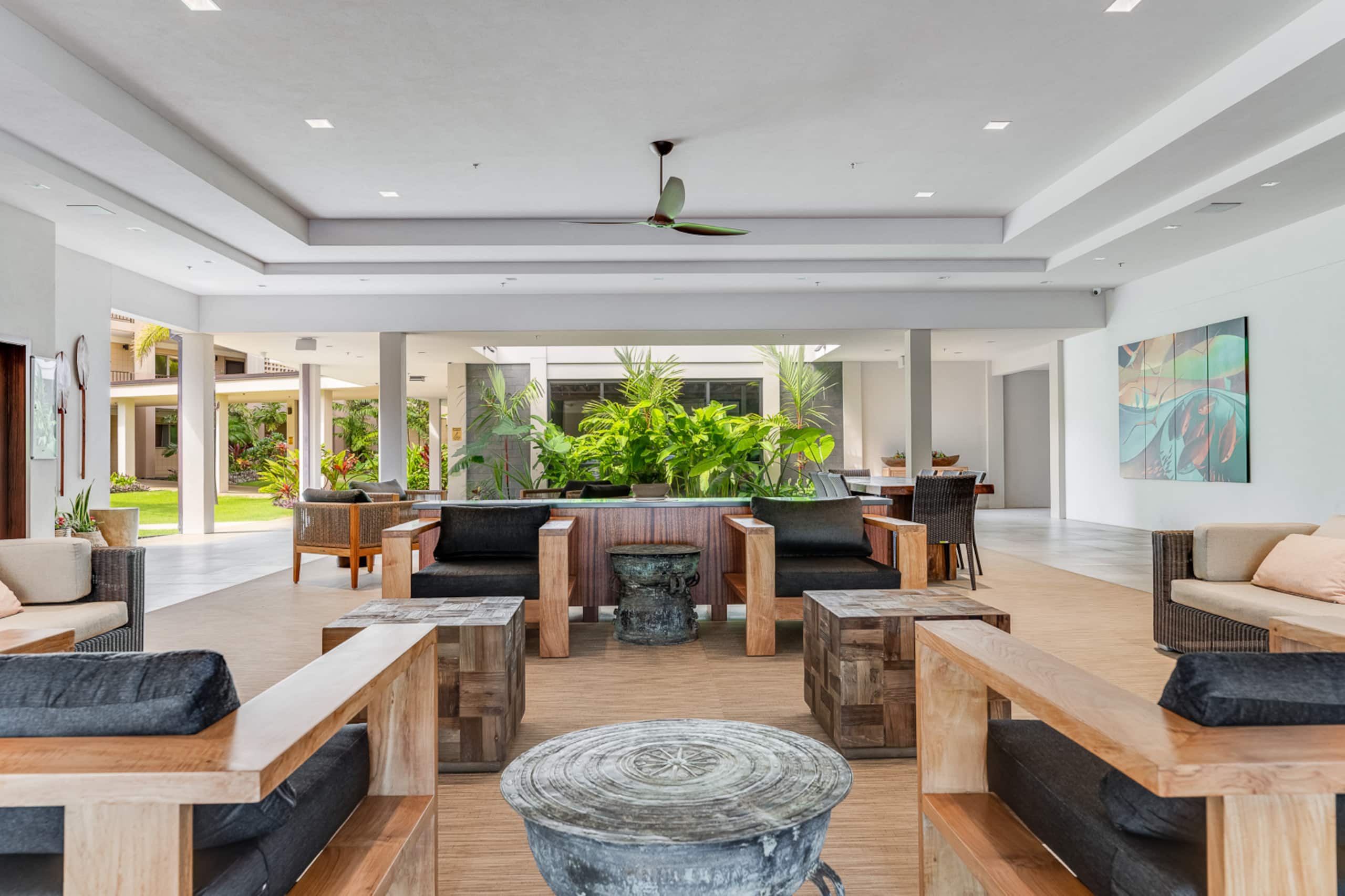 Hotel in Lahaina · ★5.0 · 1 bedroom · 2 beds · 1 bath - Image 19