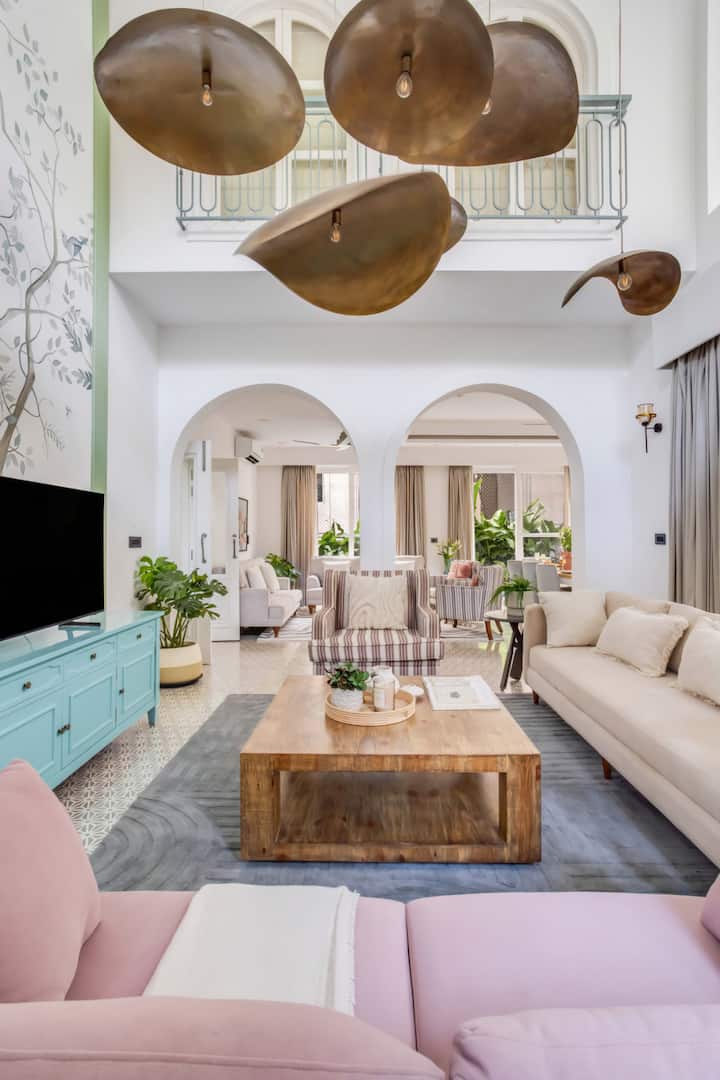 Rooms: Living room