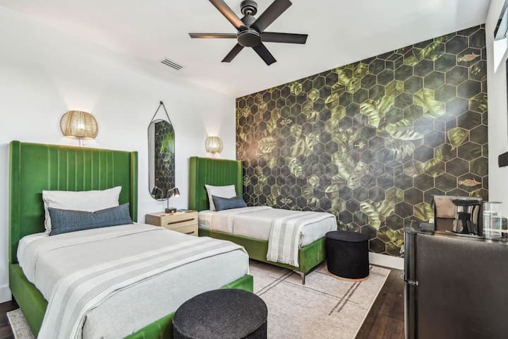 Schlafzimmer 2