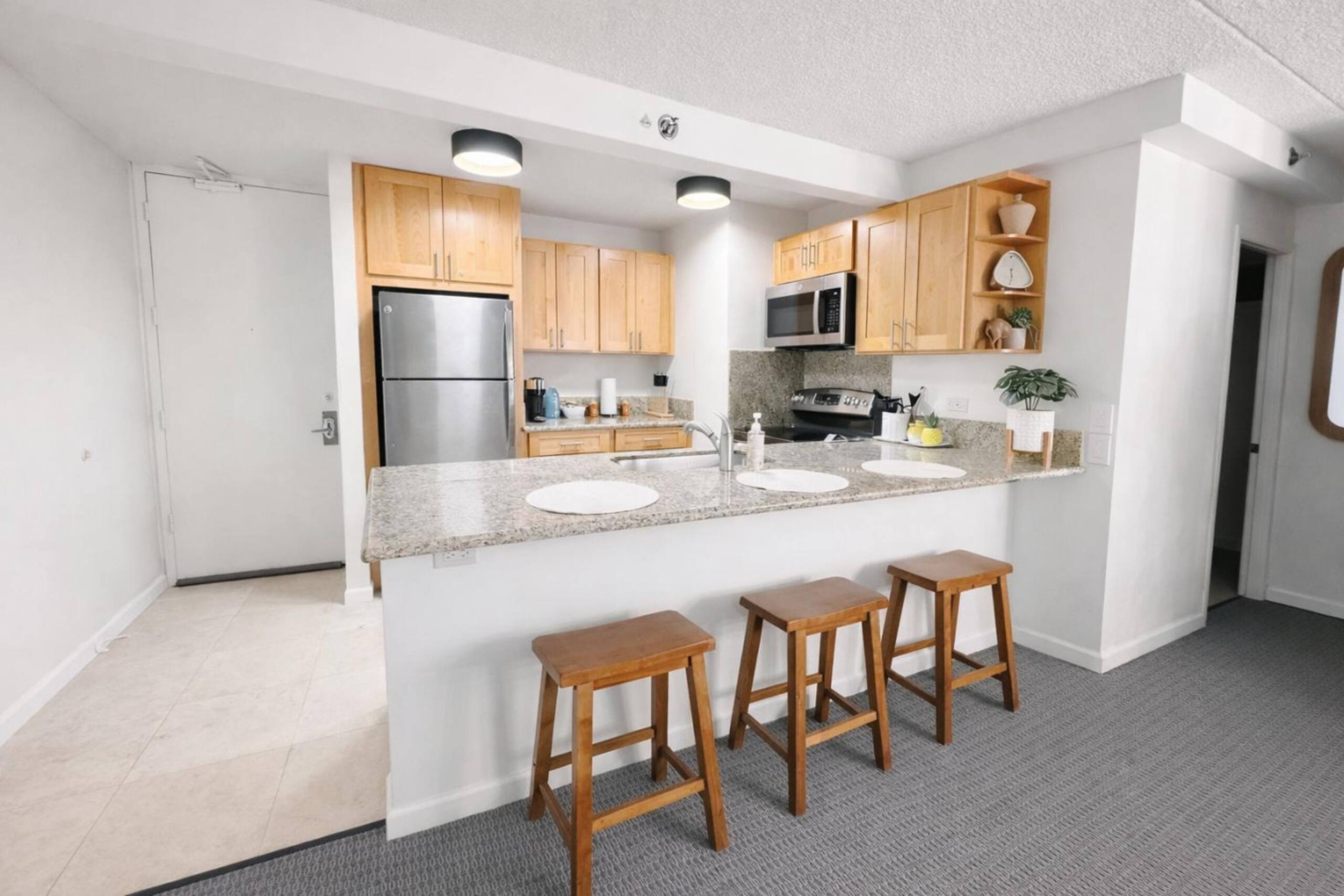 Hotel in Honolulu · ★4.89 · 1 bedroom · 2 beds · 1 private bath - Image 3