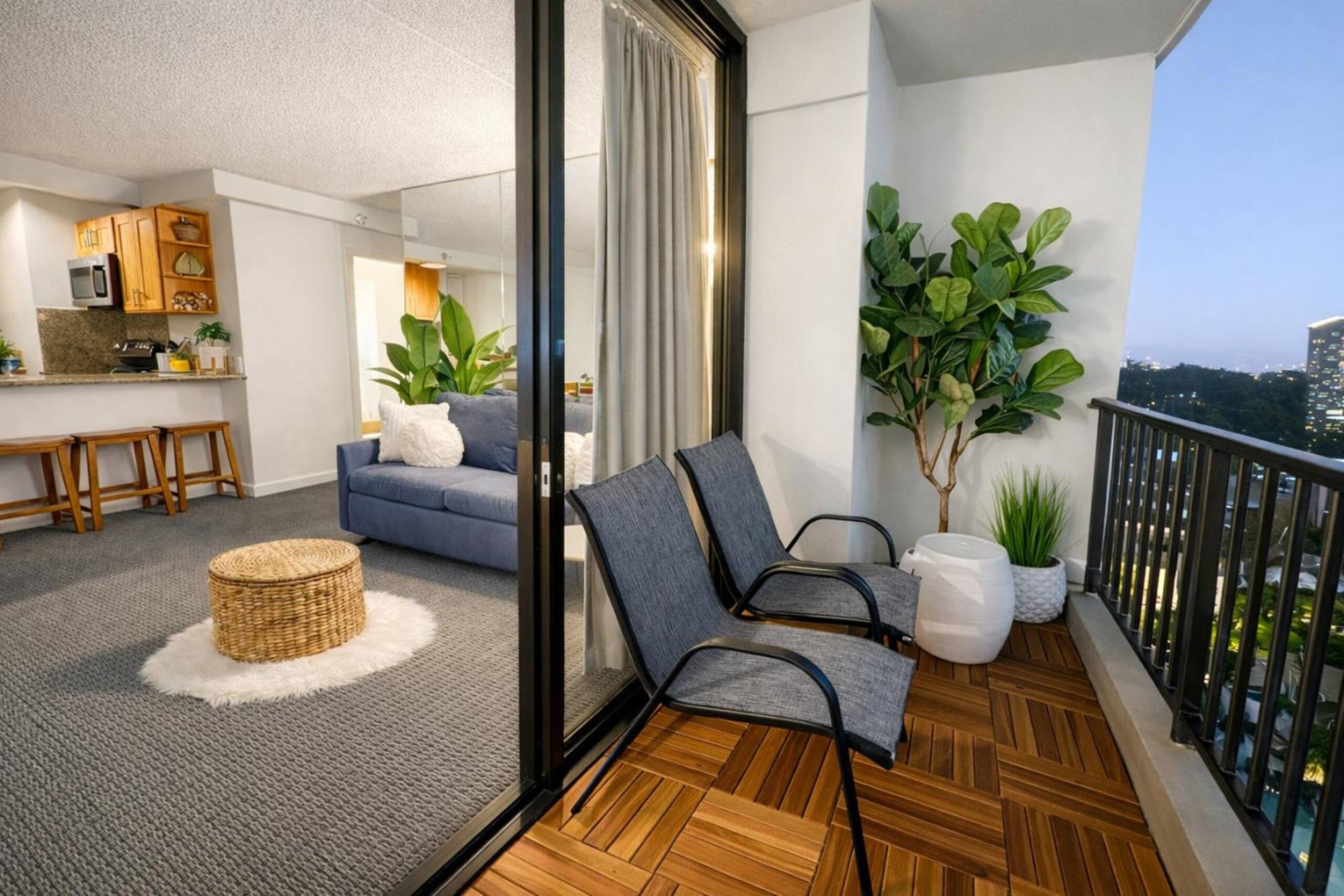 Hotel in Honolulu · ★4.89 · 1 bedroom · 2 beds · 1 private bath - Image 11