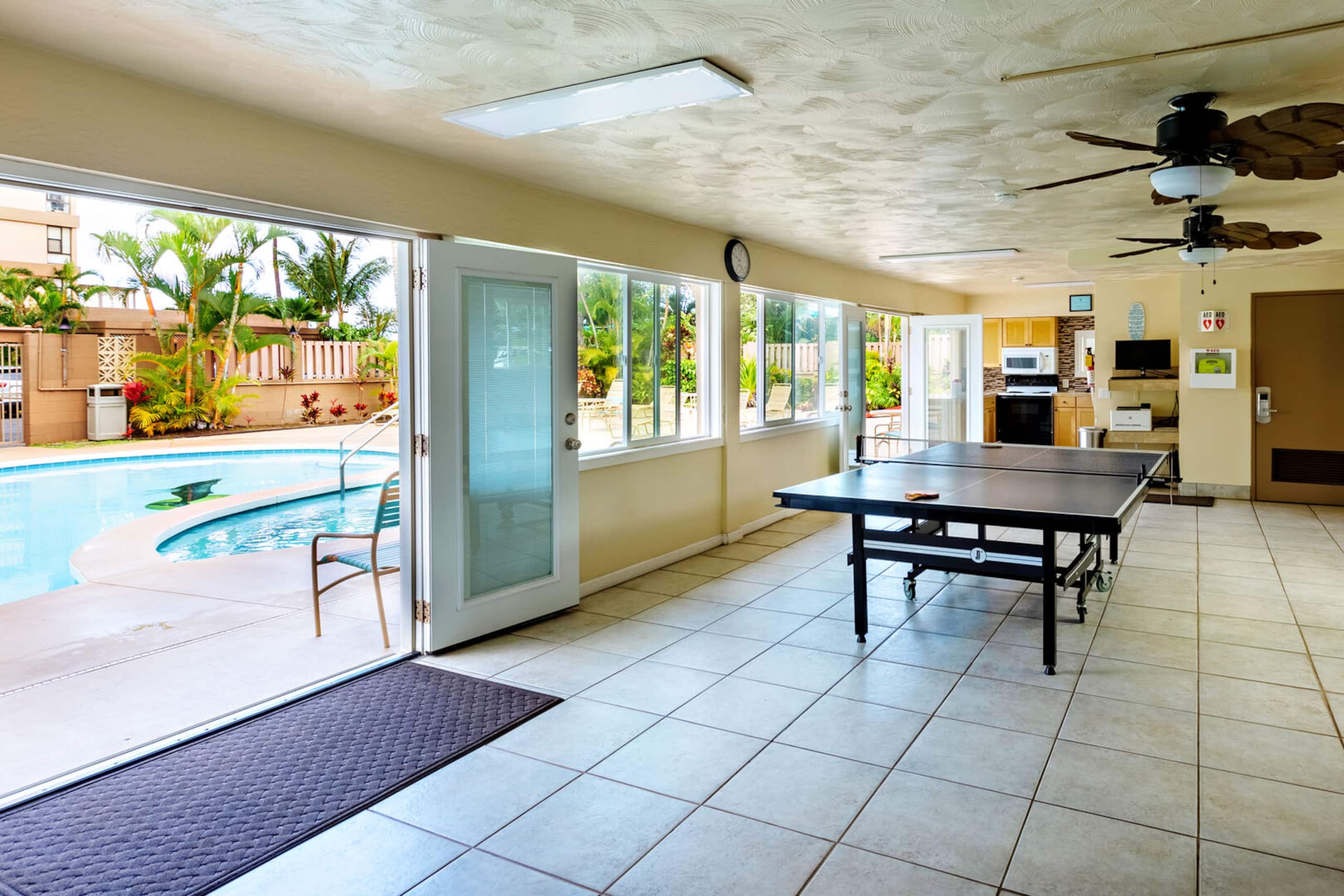 Condo in Lahaina · ★4.75 · 1 bedroom · 2 beds · 1 private bath - Image 57
