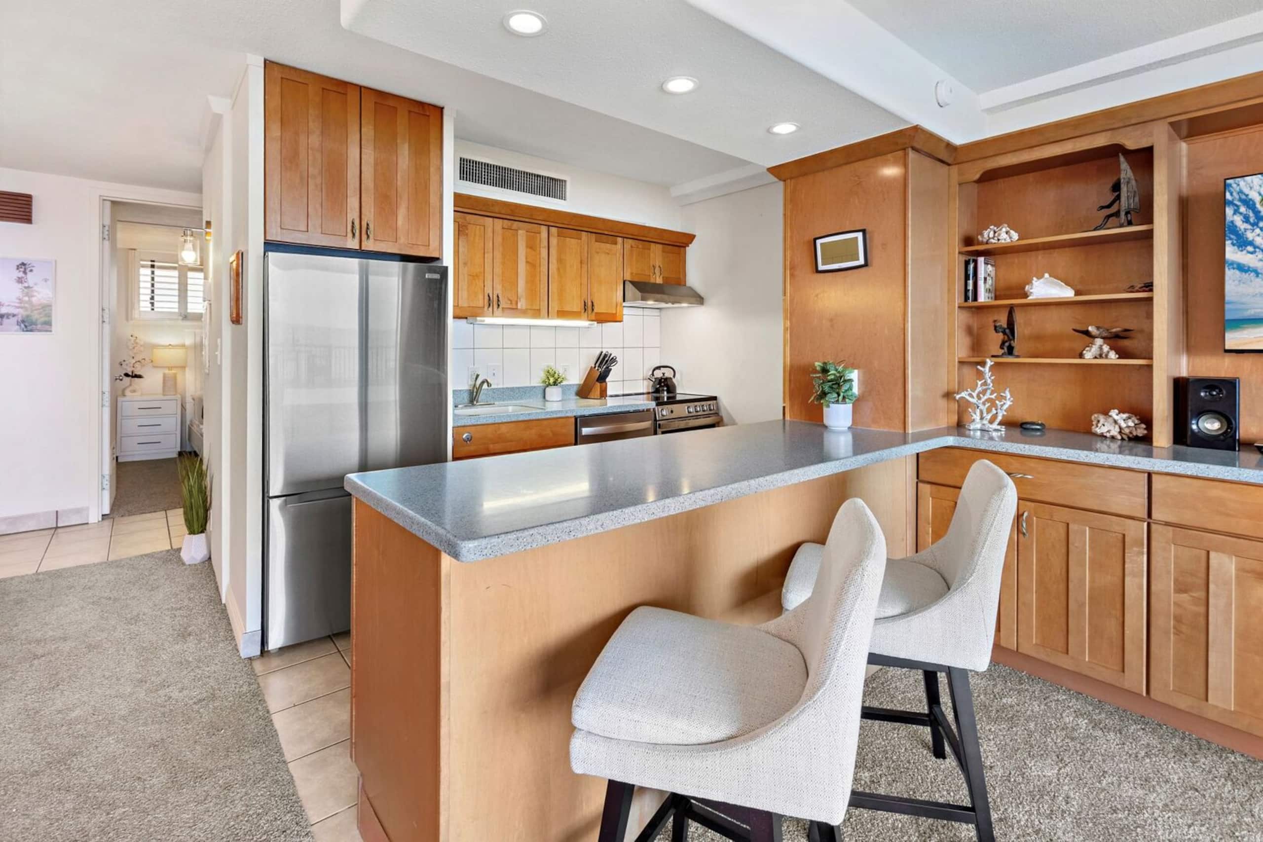 Condo in Lahaina · ★4.75 · 1 bedroom · 2 beds · 1 private bath - Image 28