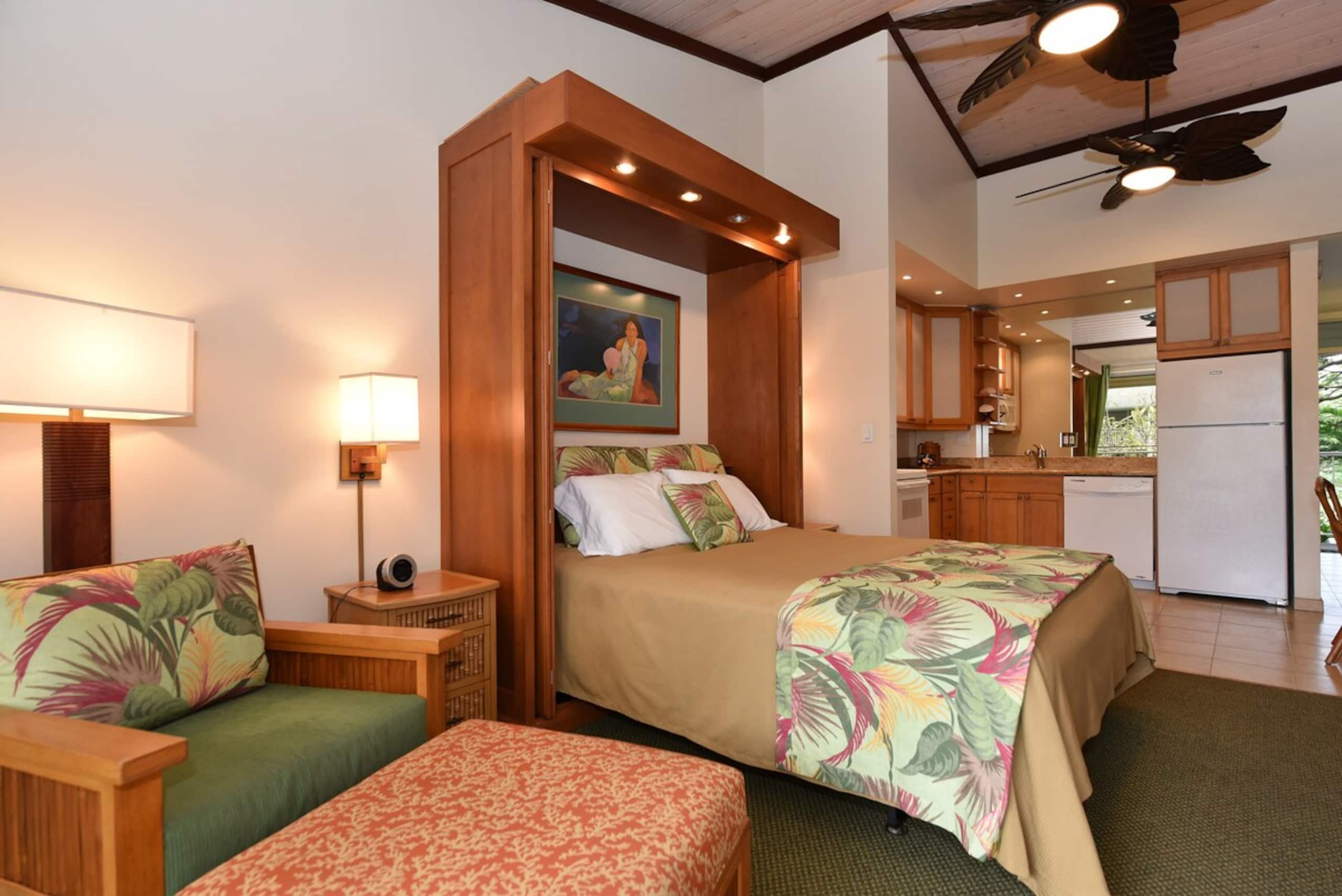 Condo in Lahaina · ★4.71 · 1 bedroom · 3 beds · 1 bath - Image 15