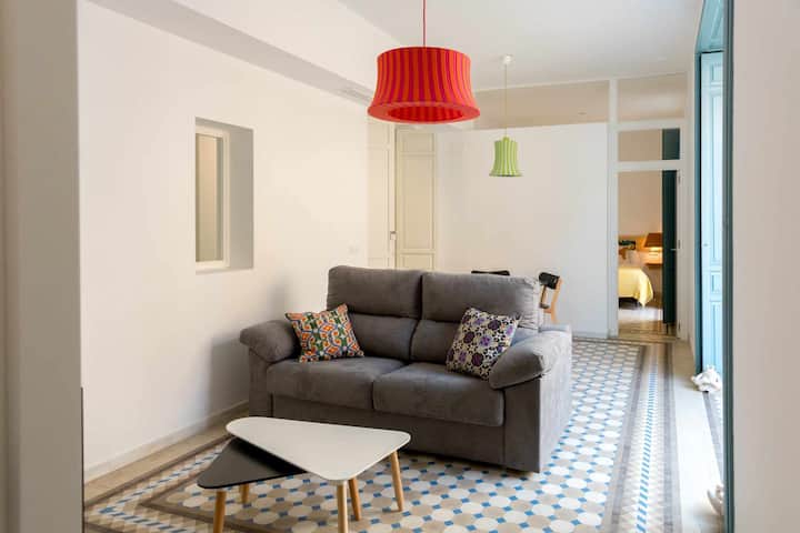 ห้องนั่งเล่น + เตียงโซฟา