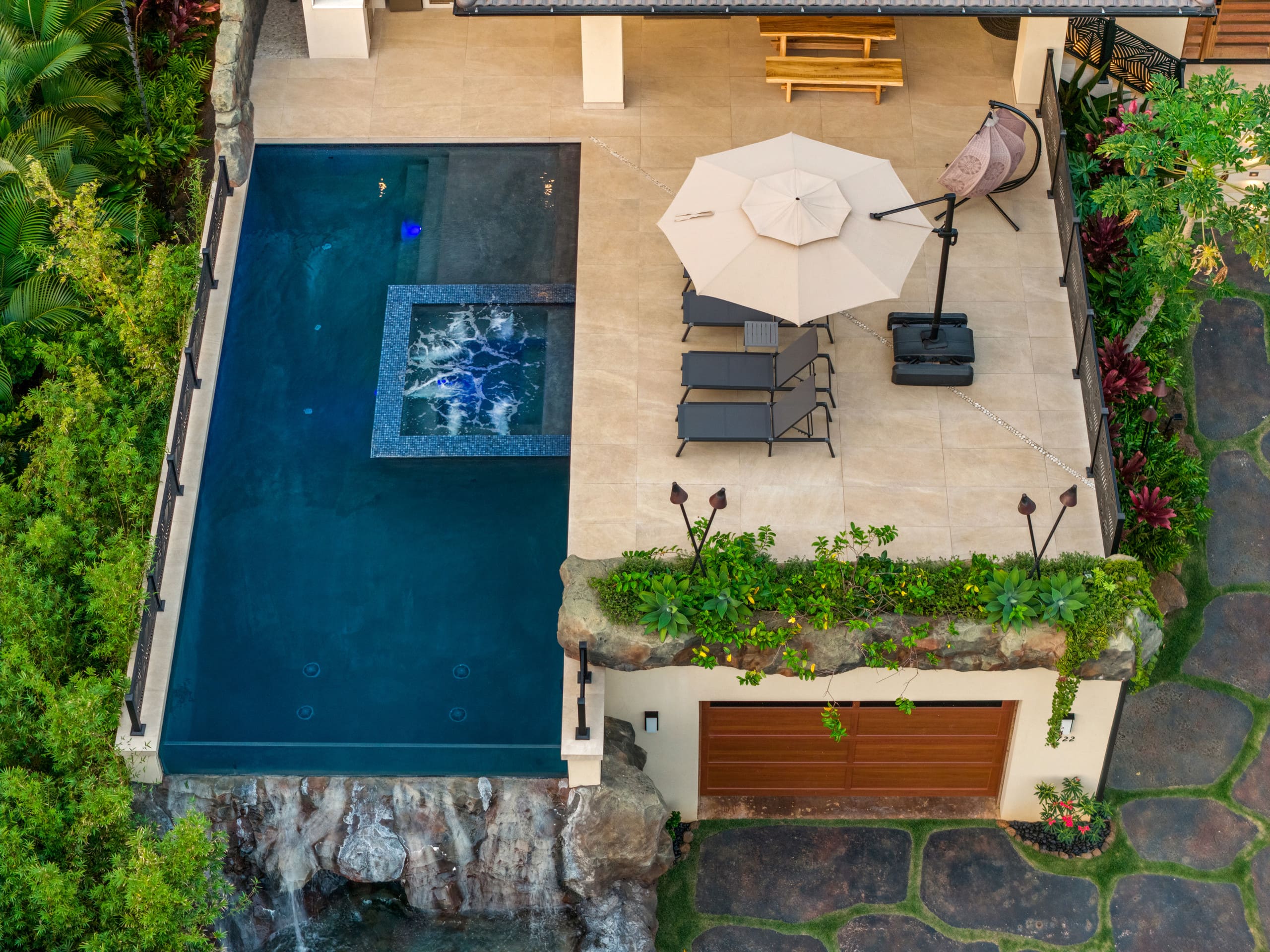 Home in Koloa · ★5.0 · 4 bedrooms · 6 beds · 4.5 baths - Image 8