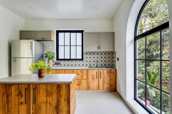 Full kitchen image 4