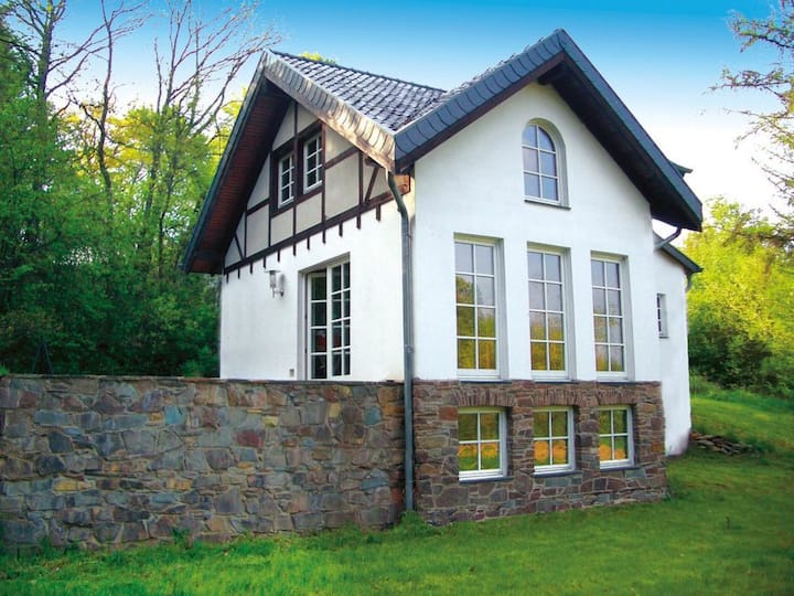 Fachwerkhaus Mit Garten, Grill Und Terrasse - Blankenheim