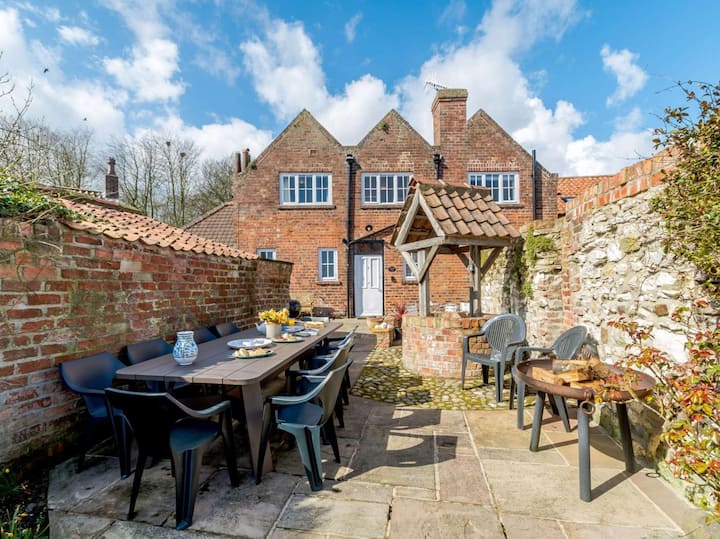 5 Bed In Filey (Oc-52388) - Filey