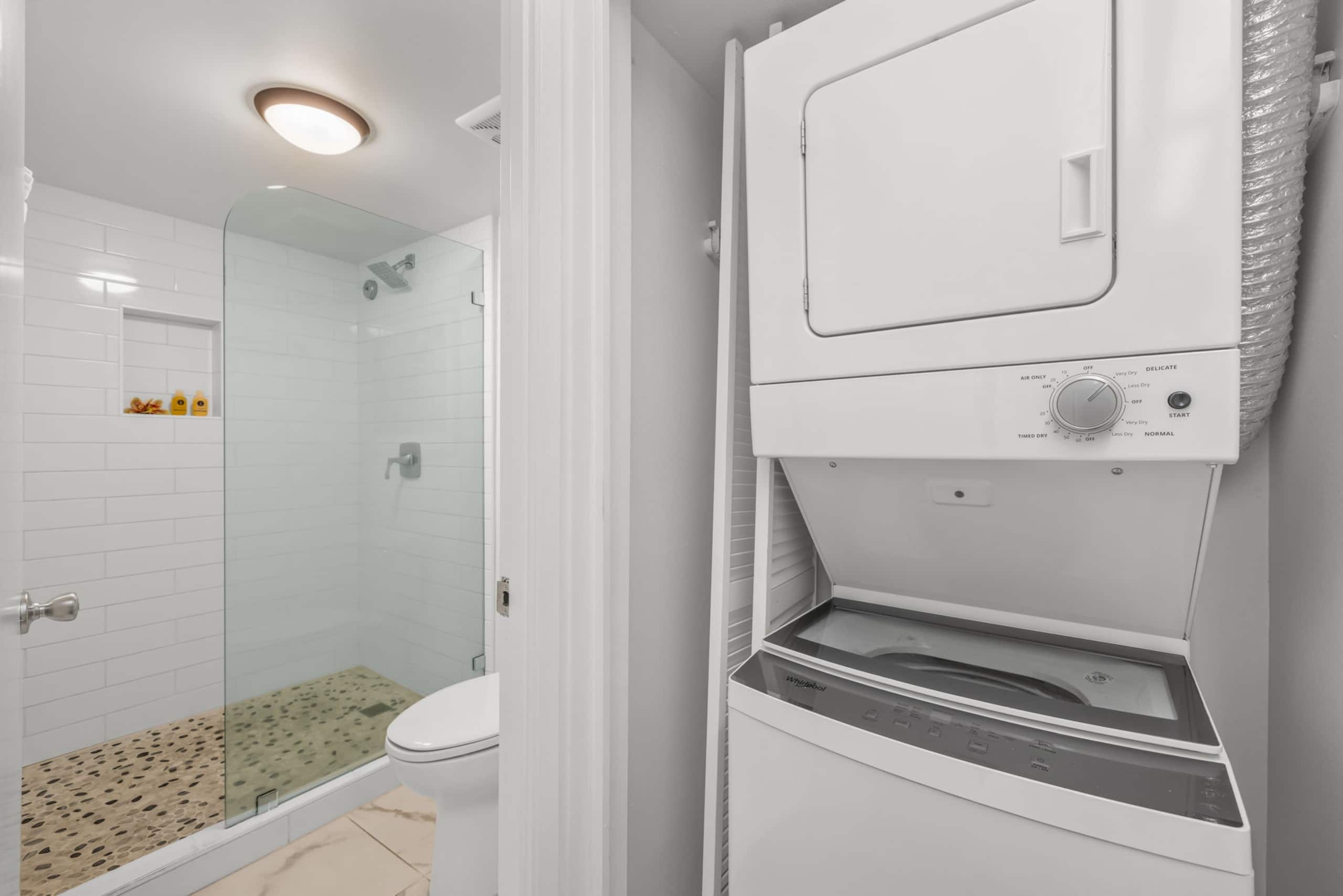 Condo in Lahaina · ★4.83 · 2 bedrooms · 3 beds · 2 baths - Image 23