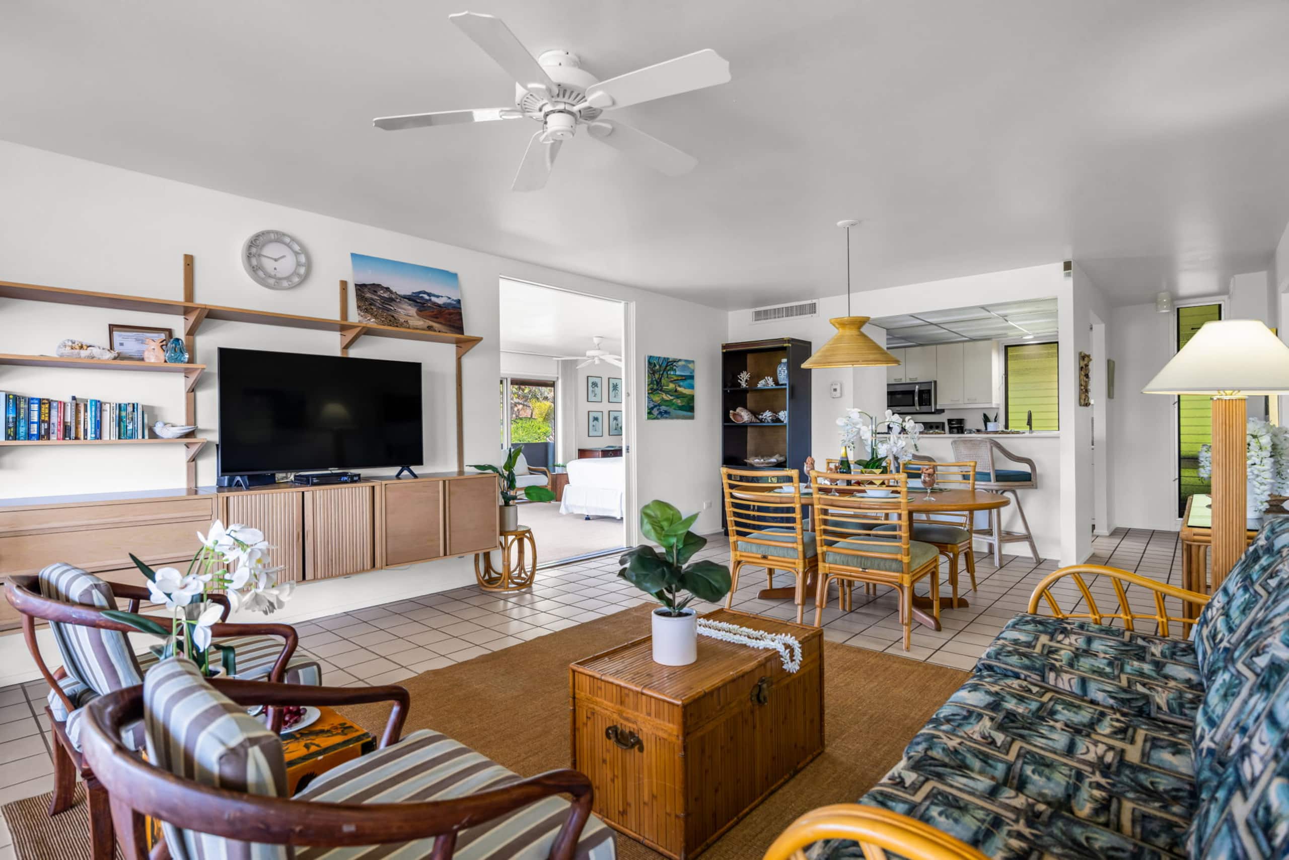 Condo in Lahaina · ★4.83 · 2 bedrooms · 3 beds · 2 baths - Image 4