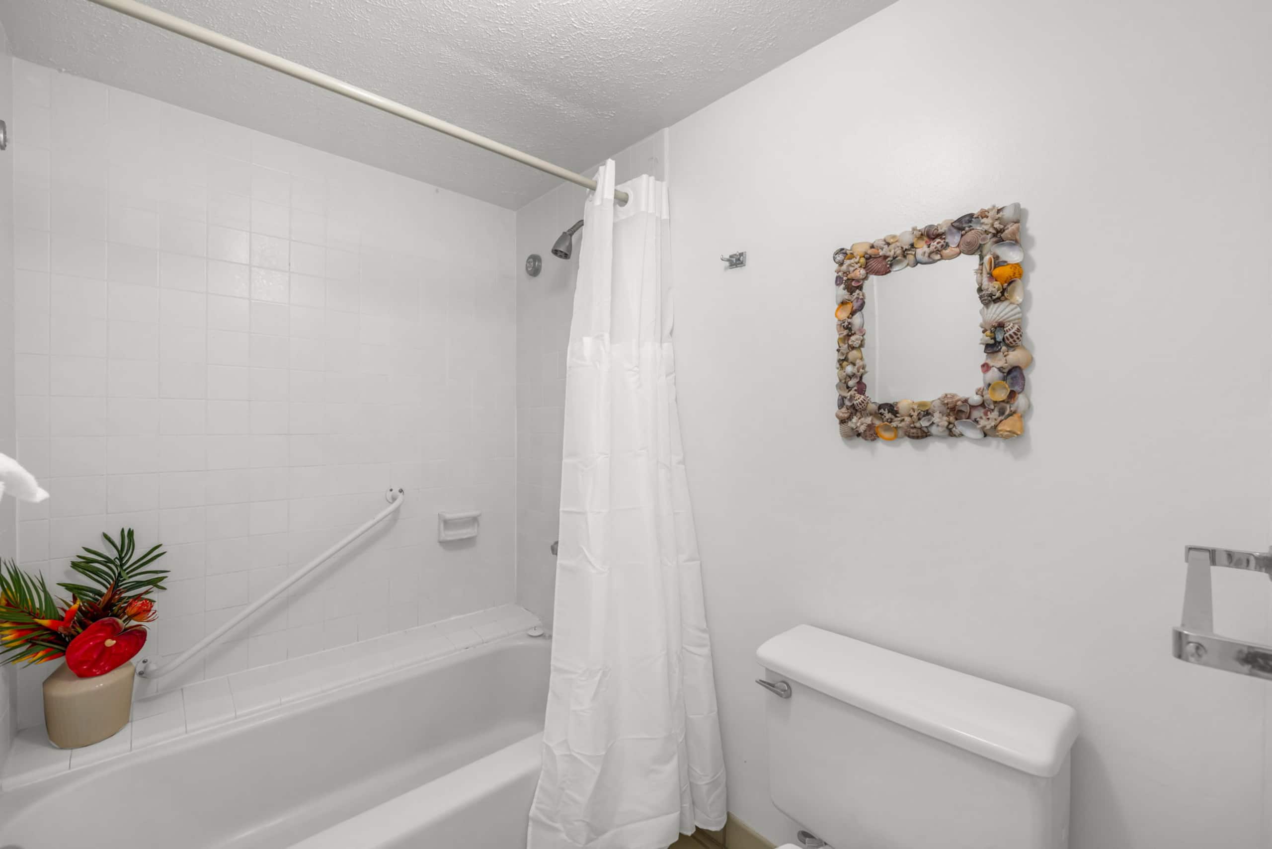 Condo in Lahaina · ★4.83 · 2 bedrooms · 3 beds · 2 baths - Image 27