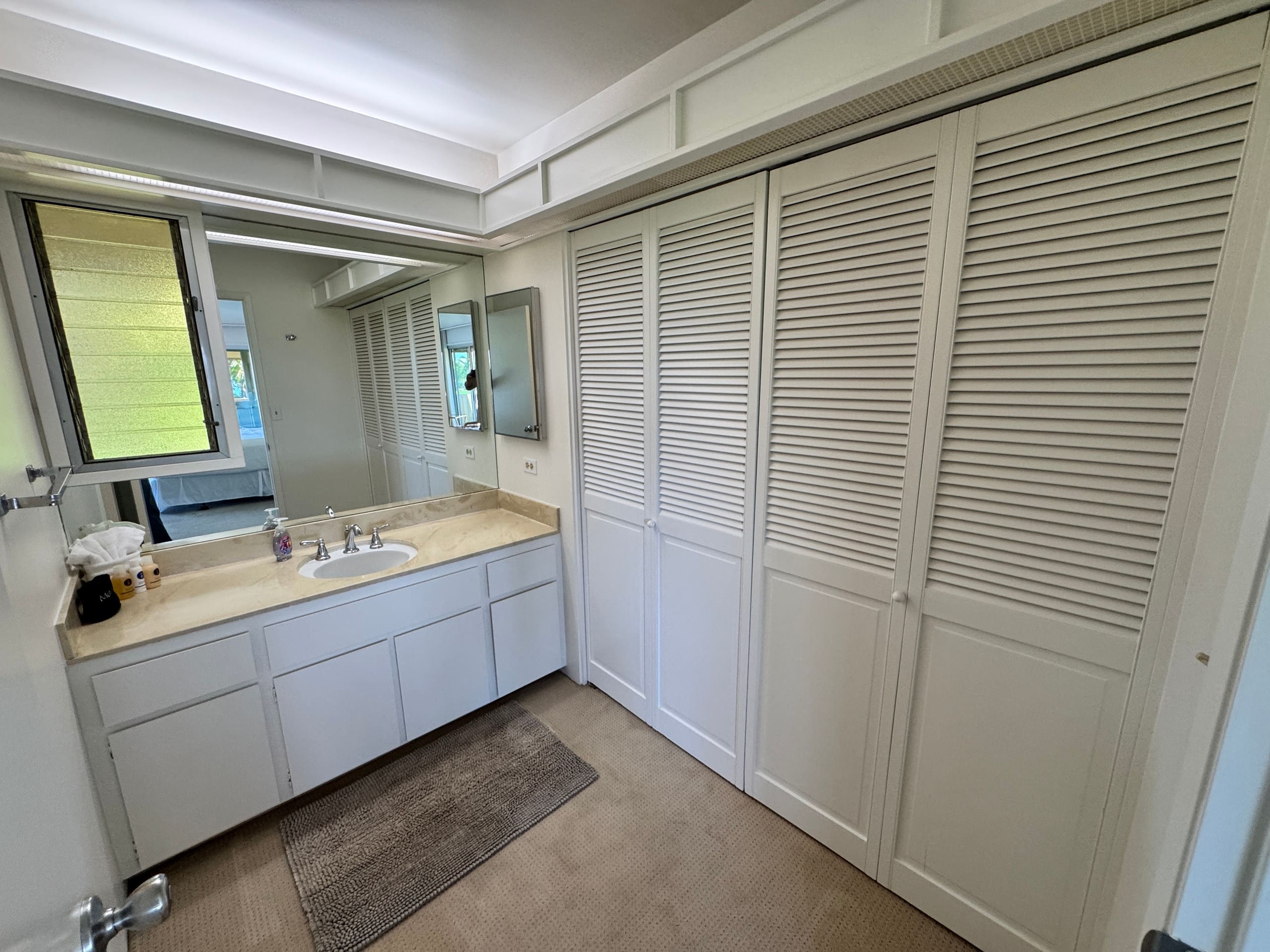 Condo in Lahaina · ★4.83 · 2 bedrooms · 3 beds · 2 baths - Image 25