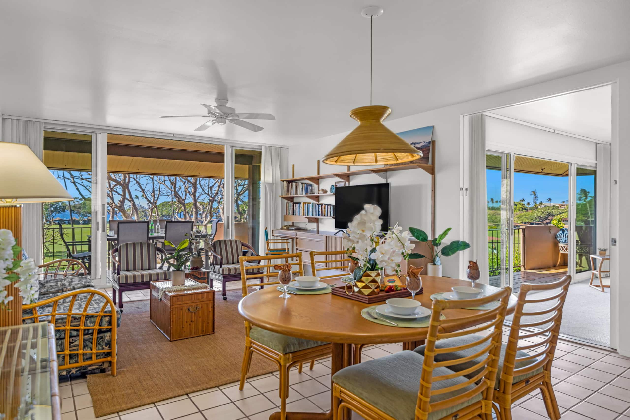Condo in Lahaina · ★4.83 · 2 bedrooms · 3 beds · 2 baths - Image 9