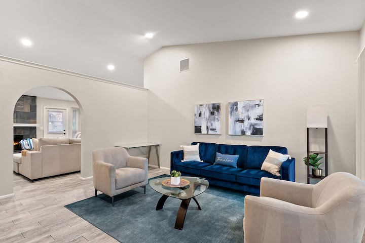 Charming 3br With Private Pool | Downtown Chandler - Chandler, AZ