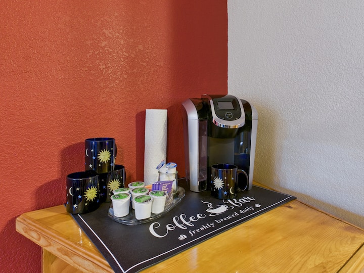 CAM06124G6-PR0034-STILL099