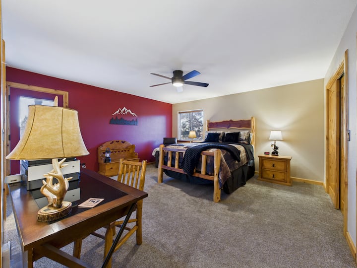 CAM06124G6-PR0034-STILL075