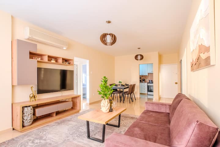 Telmar Port View - 10 Minutes Walk From Finikoudes - Larnaca