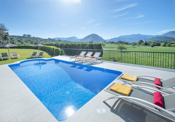 Villa Siquier – Luxury Retreat With Mountain Views gallery image 5