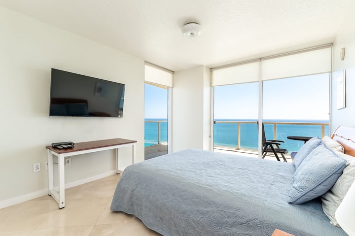 Druhá spálňa - manželská posteľ - káblová televízia