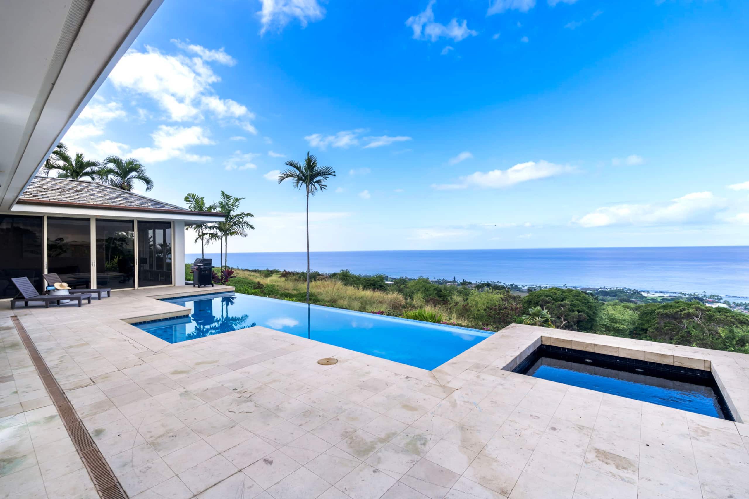 Home in Kailua-Kona · ★5.0 · 3 bedrooms · 5 beds · 3.5 baths - Image 21