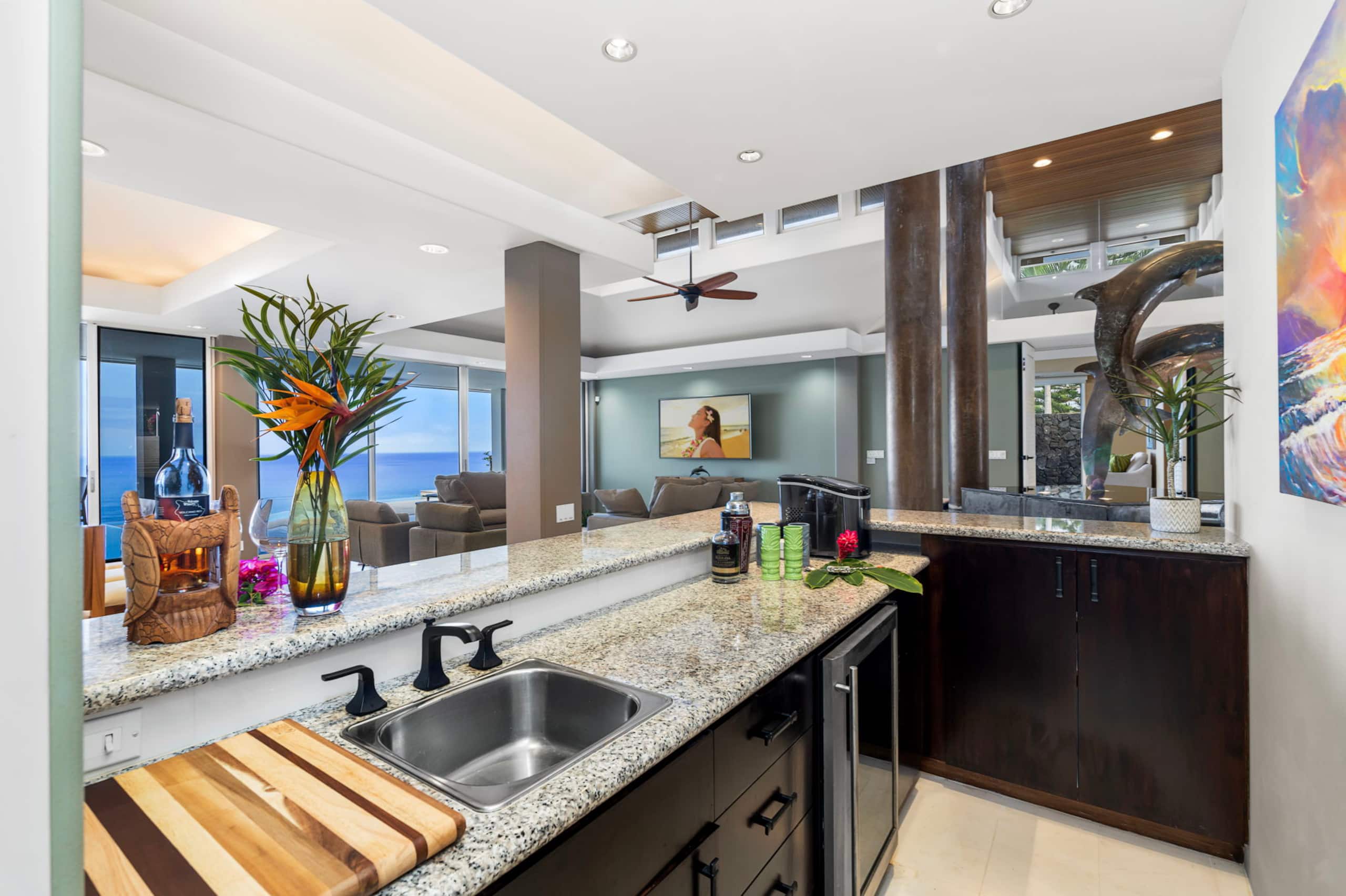 Home in Kailua-Kona · ★5.0 · 3 bedrooms · 5 beds · 3.5 baths - Image 34