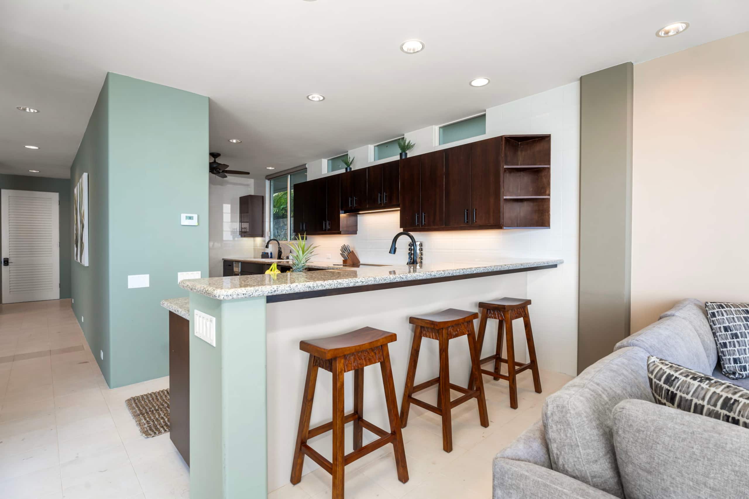 Home in Kailua-Kona · ★5.0 · 3 bedrooms · 5 beds · 3.5 baths - Image 43