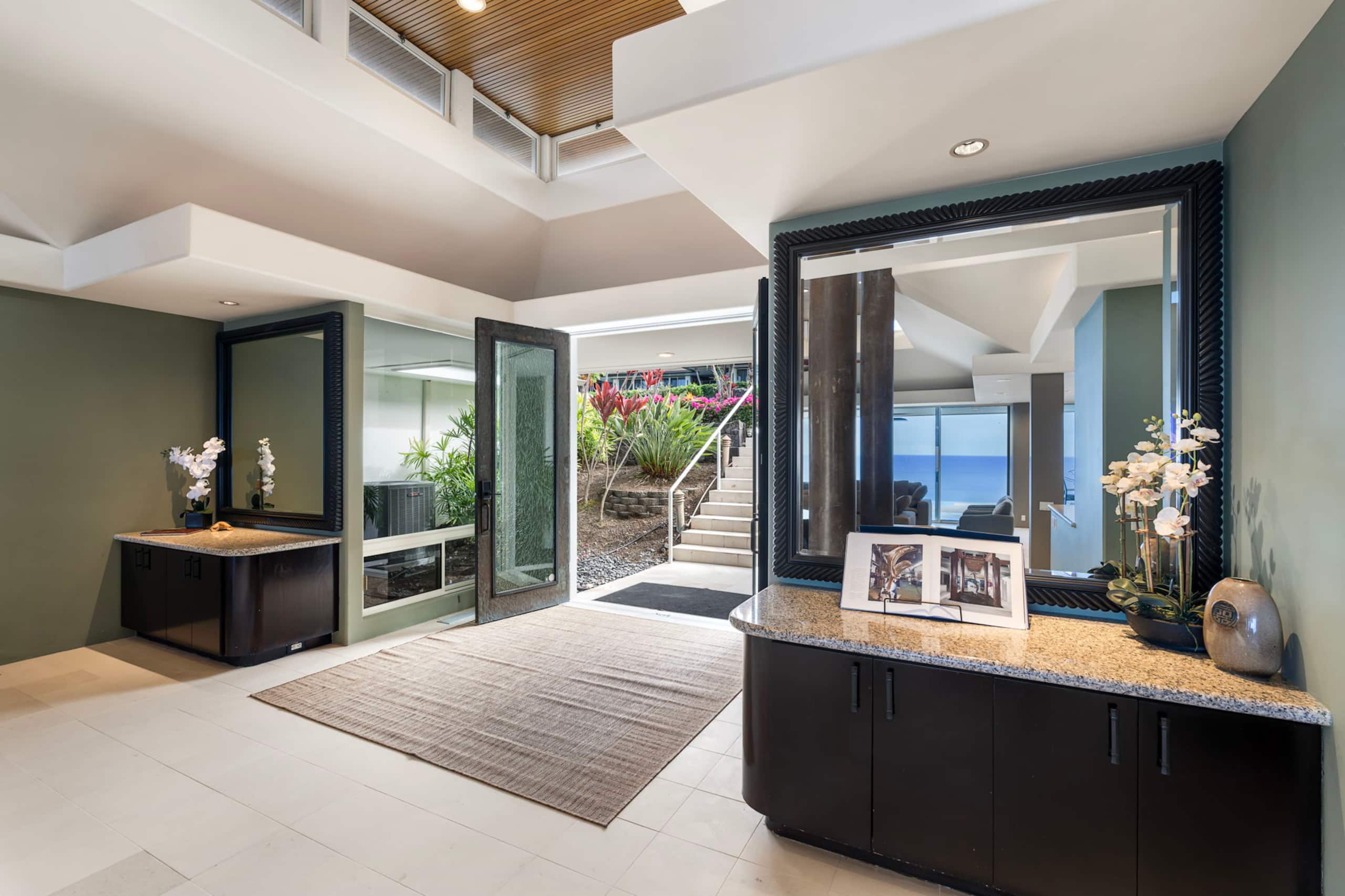 Home in Kailua-Kona · ★5.0 · 3 bedrooms · 5 beds · 3.5 baths - Image 47