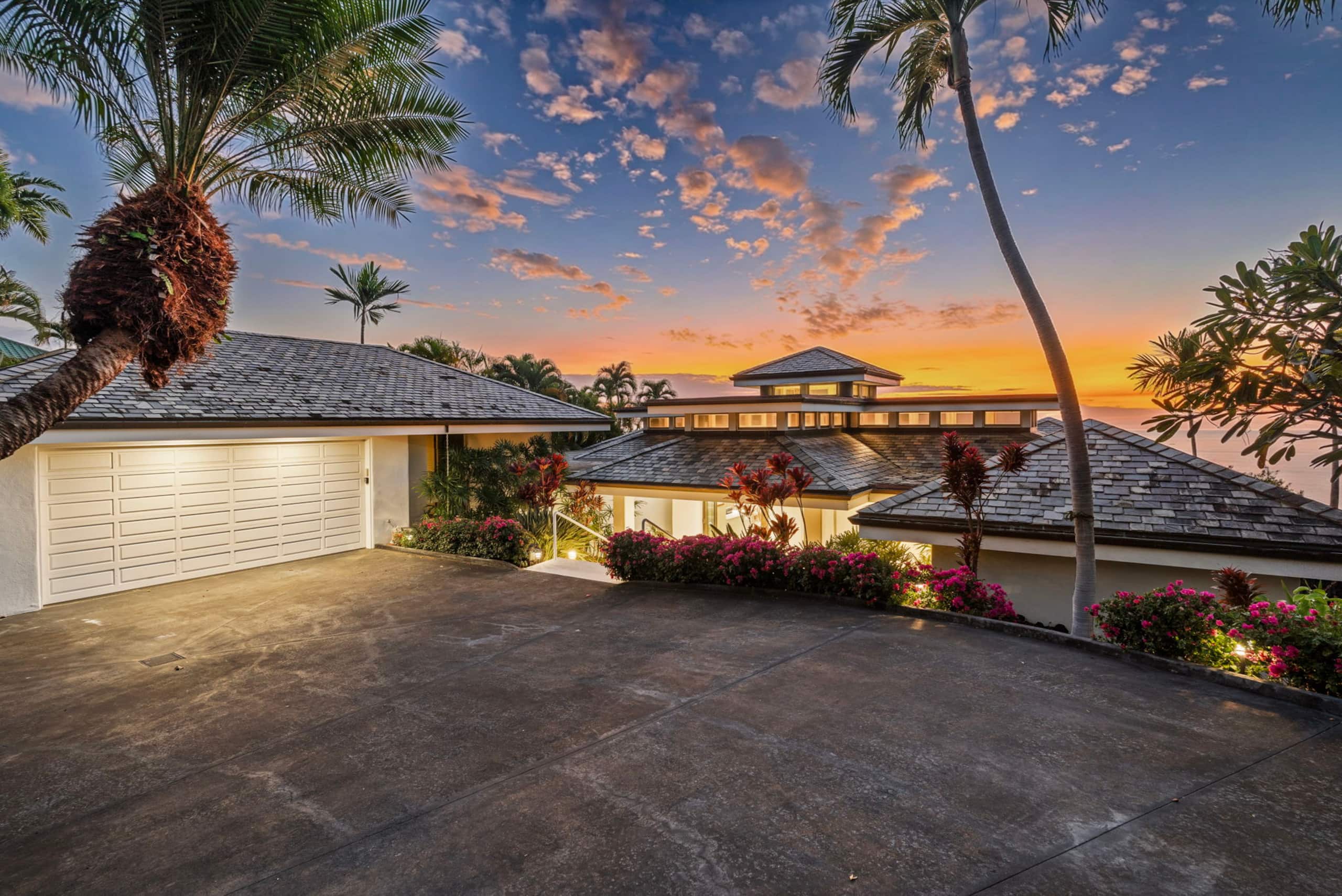 Home in Kailua-Kona · ★5.0 · 3 bedrooms · 5 beds · 3.5 baths - Image 59