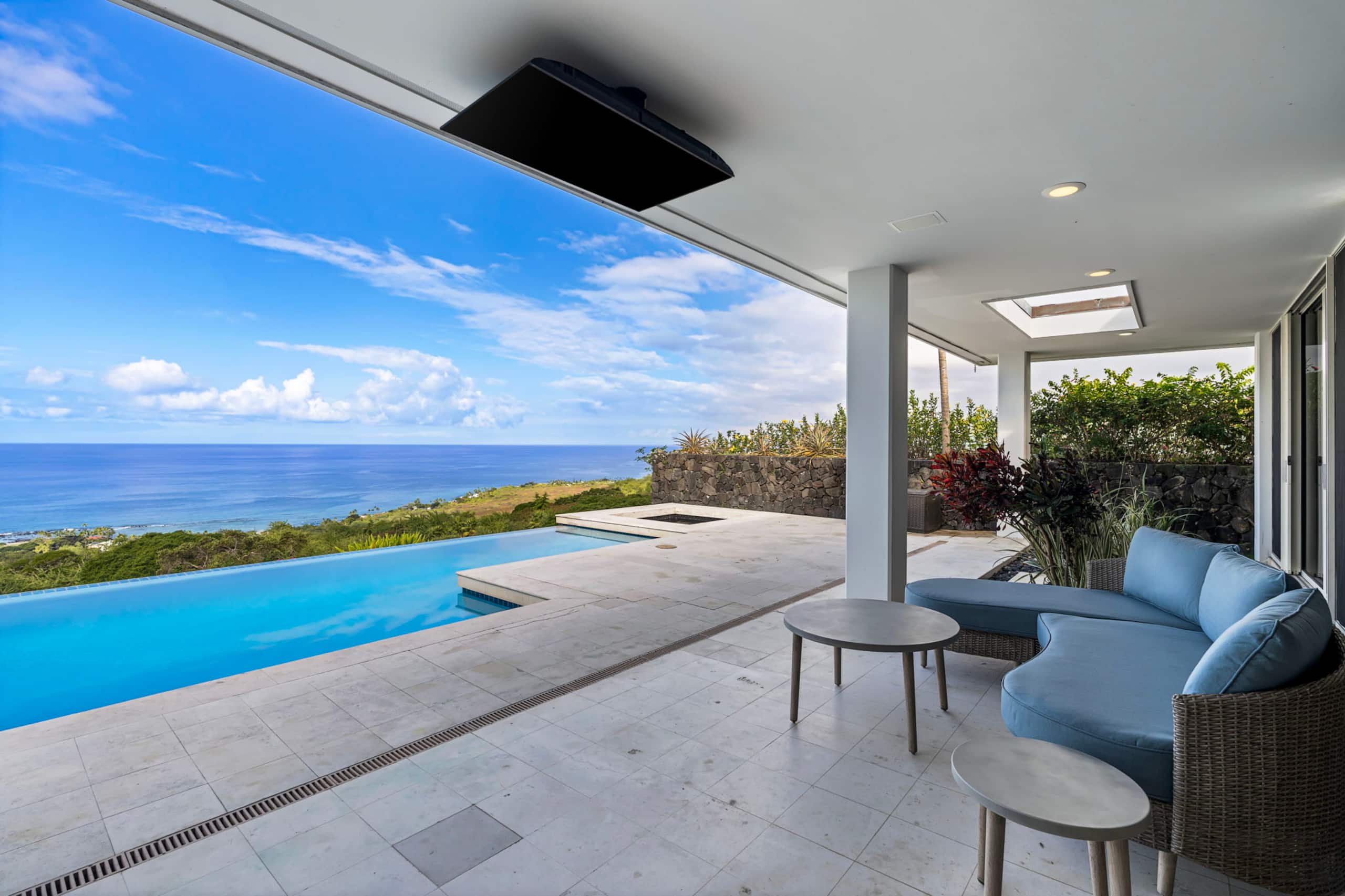 Home in Kailua-Kona · ★5.0 · 3 bedrooms · 5 beds · 3.5 baths - Image 54