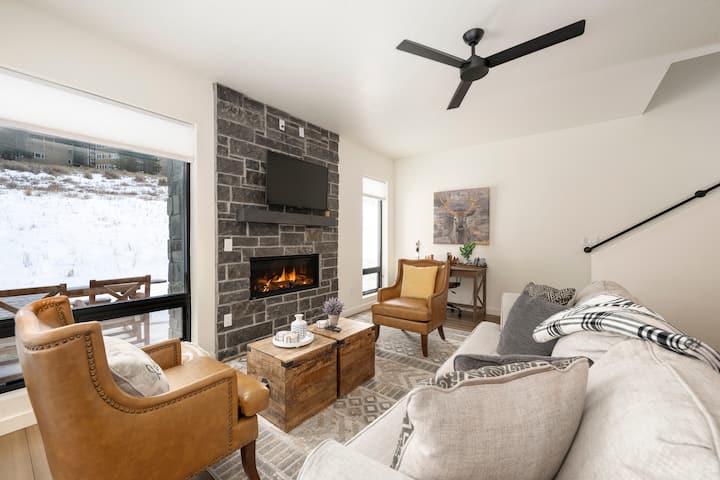 Slopeside 3 Bedroom, Private Patio, Views - Granby, CO