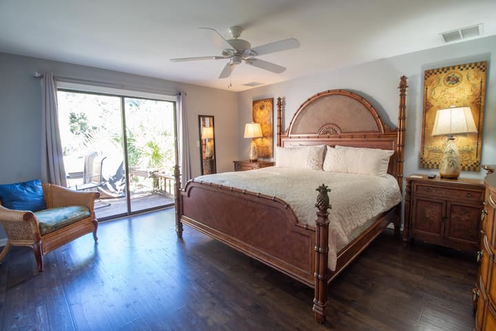 Dormitorio principal de la casa de vacaciones de ensueño