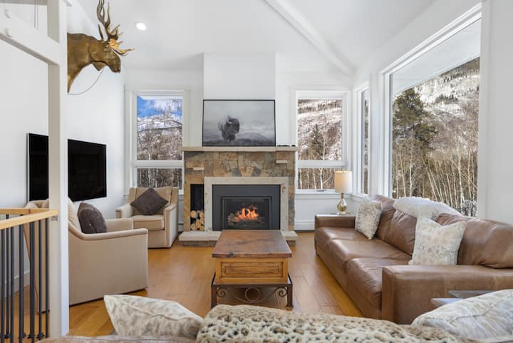 Kitchen and dining area