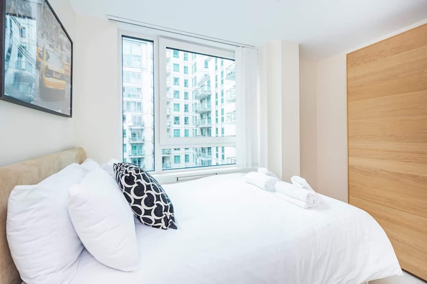 Contractor accommodation London — Interior of our 2-bedroom apartment in London