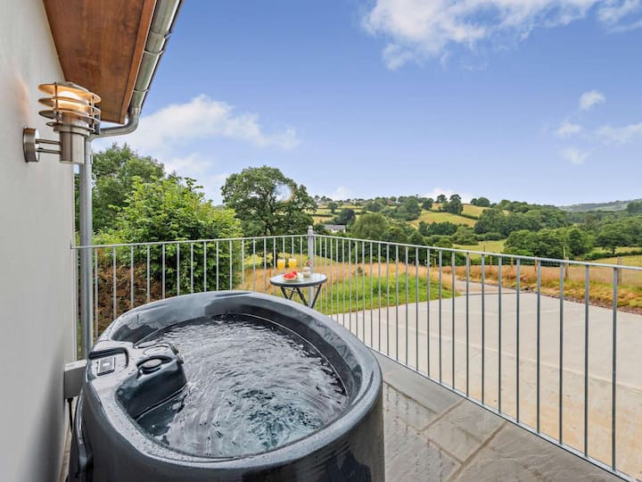 1 Bed In South Molton (Oc-96105) - North Devon District