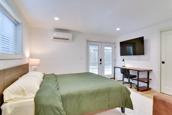 Healthcare Workers' Home Base! Portland Apt - 비버튼