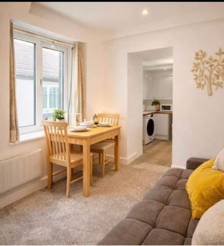 Cozy One-bed Apartment In The Heart Of Penzance - Newlyn