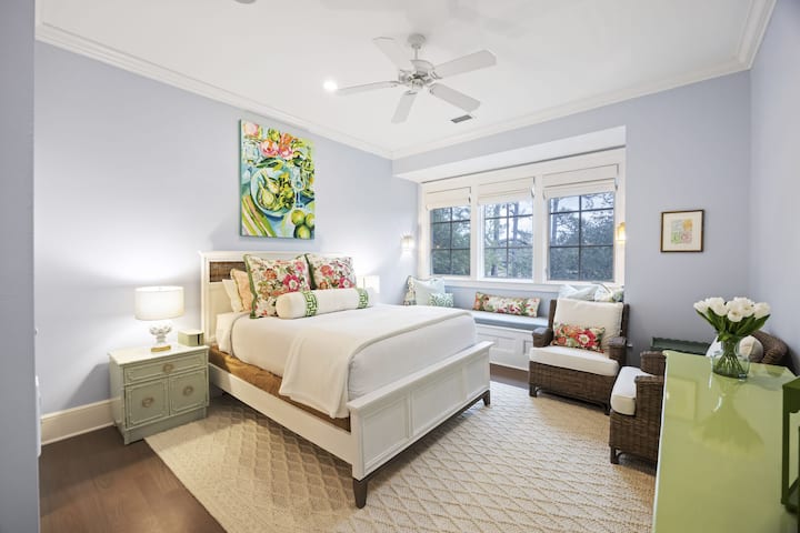 Dormitor 3 - Queen - Baie privată - Etajul II