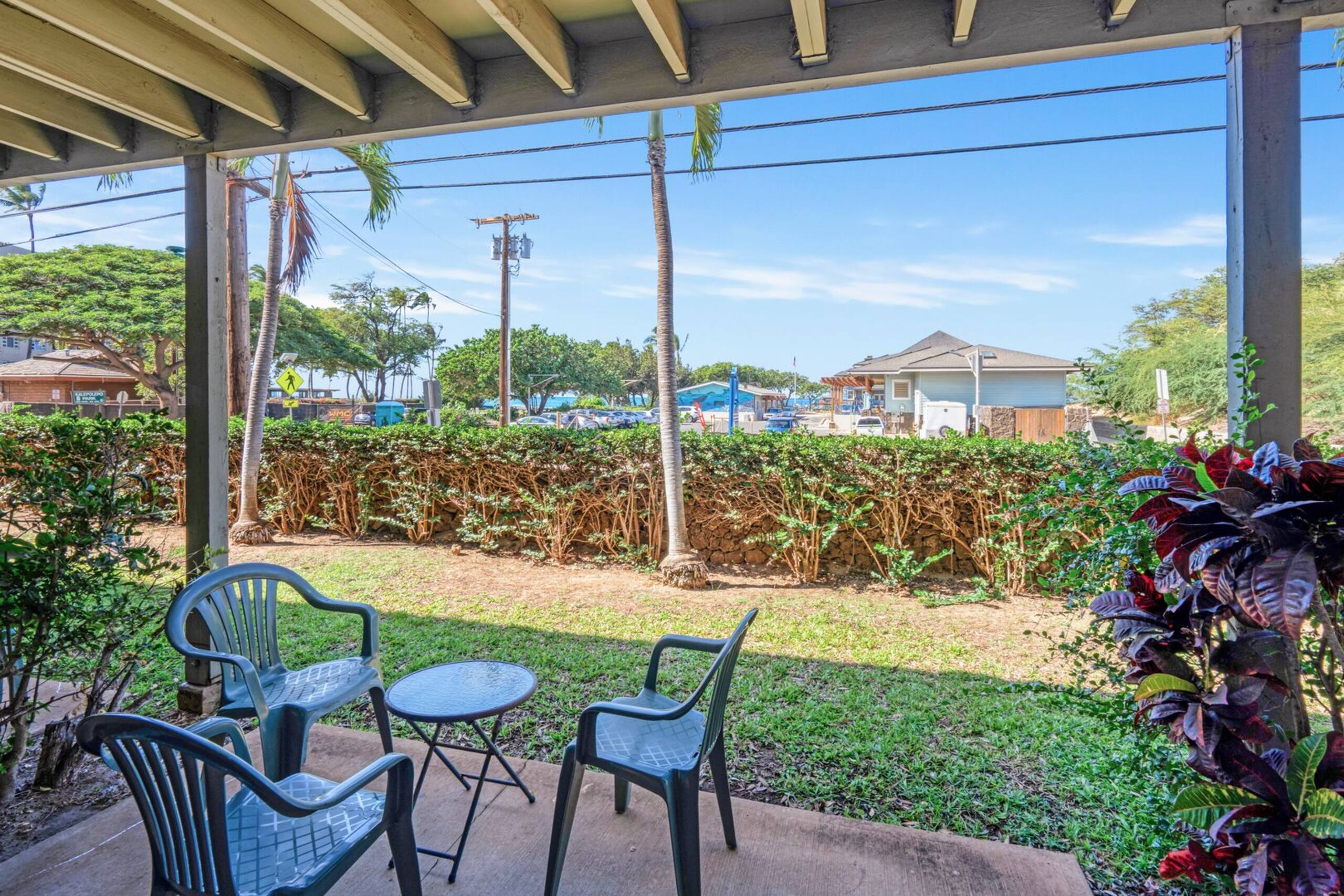 Updated studio, across from the beach - KBS A107 - Image 45