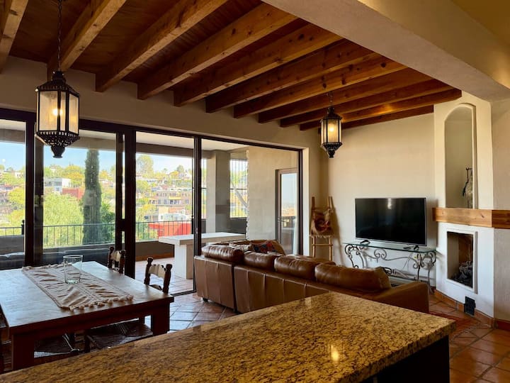 Cozy 2bd Condo W/5 Star Amenities Near "Parroquia" - San Miguel de Allende